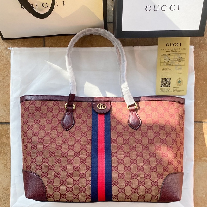 Gucci Handbags 965